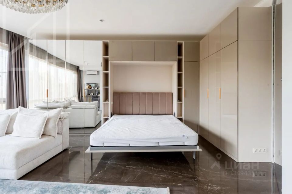 m. Slavyansky bulvar: Apartment, 2-rooms