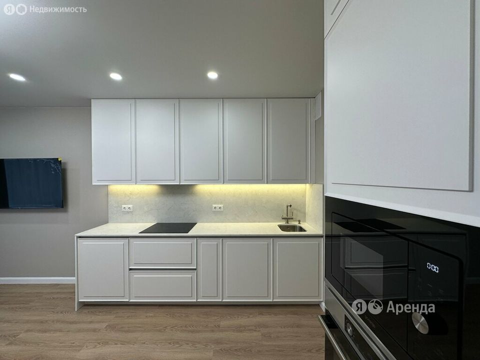 m. Aminyevskaya: Apartment, 2-rooms