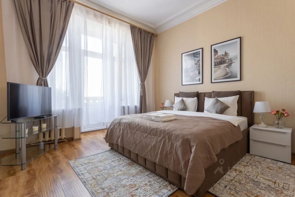 m. Barrikadnaya: Apartment, 2-rooms