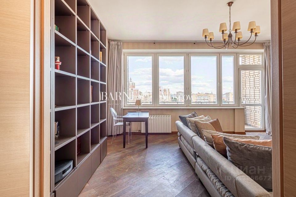 m. Krasnopresnenskaya: Apartment, 2-rooms