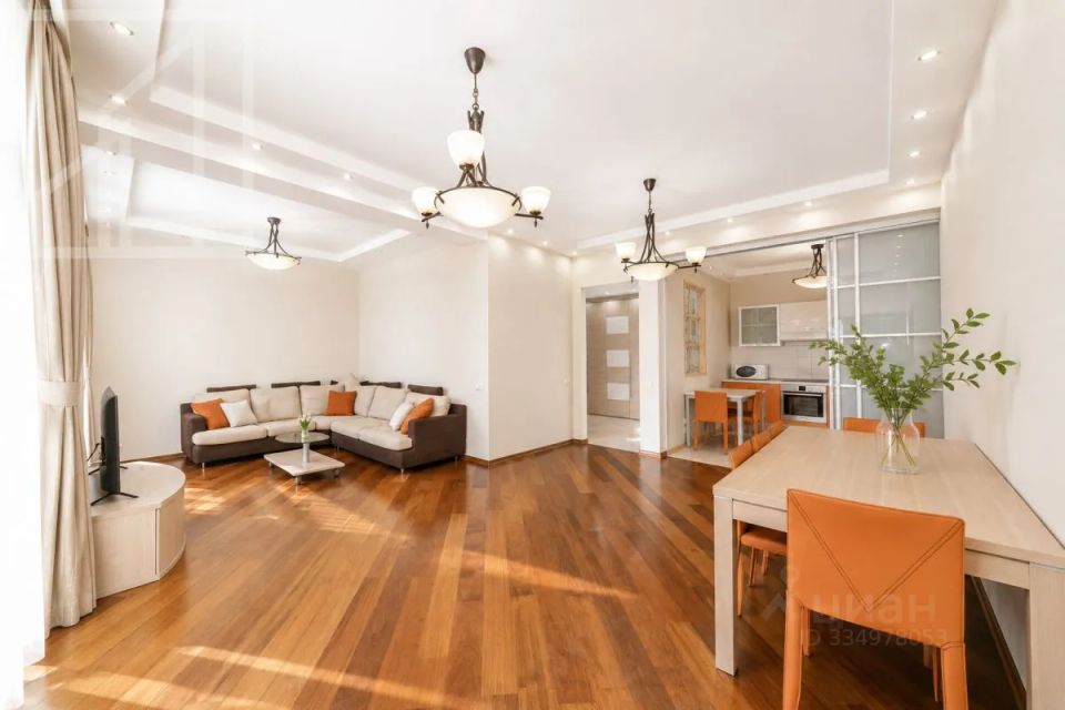 m. Mayakovskaya: Apartment, 3-rooms