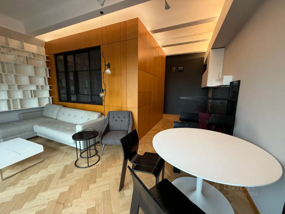 m. Baumanskaya: Apartment, 2-rooms