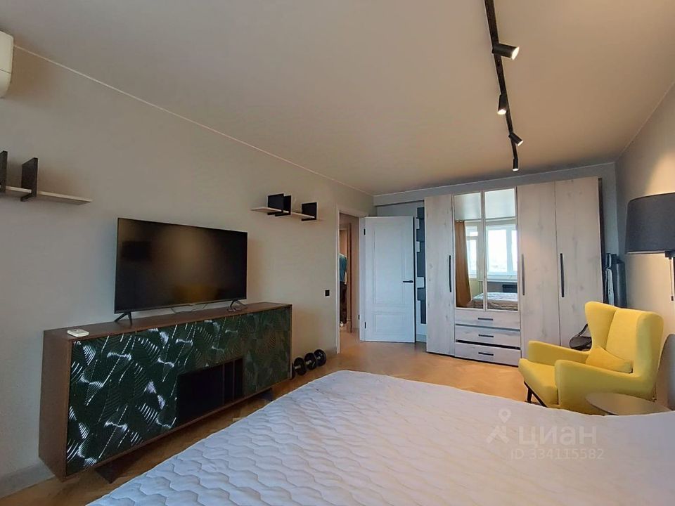 m. Mayakovskaya: Apartment, 1-rooms