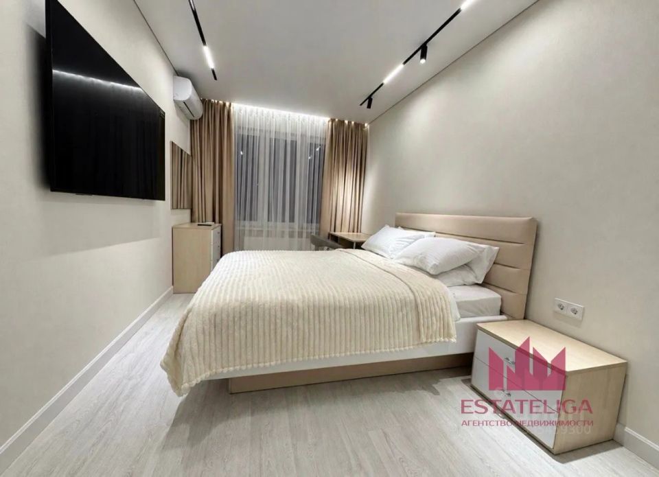 m. Oktyabrskoe pole: Apartment, 1-rooms