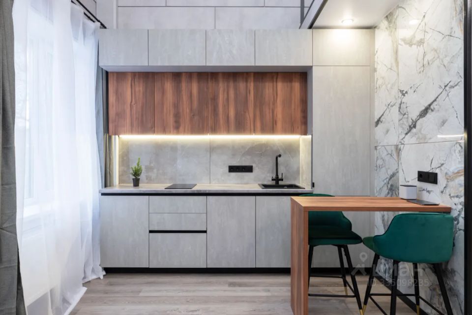 m. Nagornaya: Apartment, studio