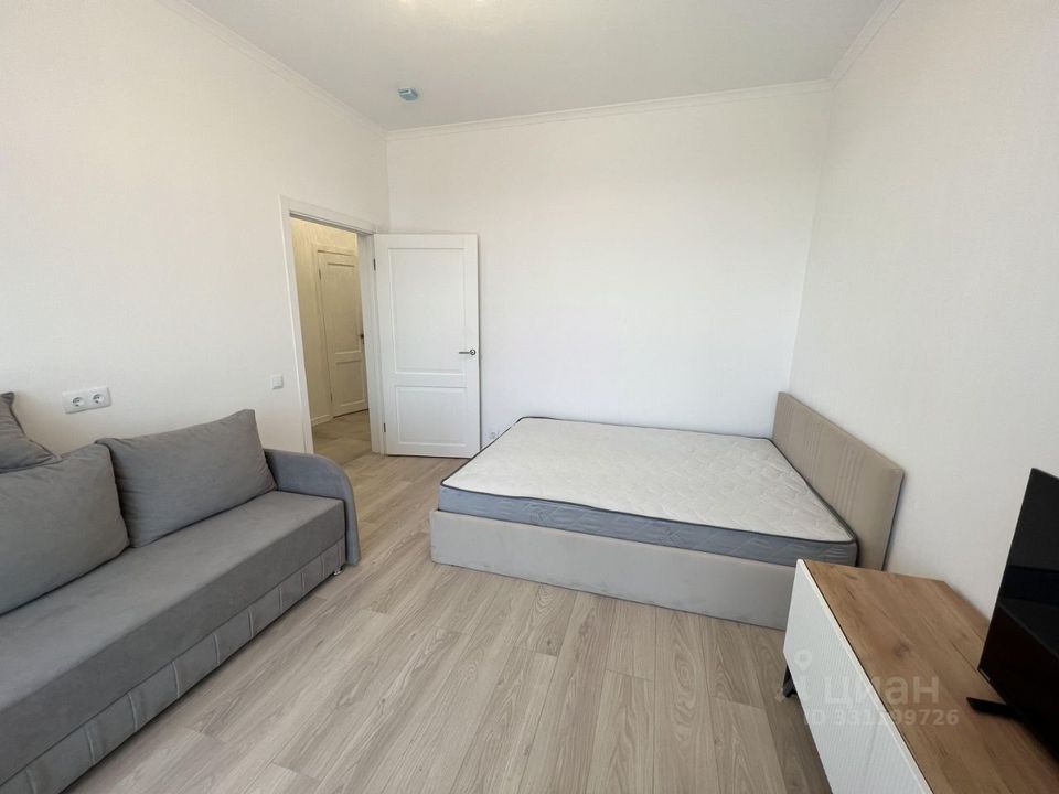m. Oktyabrskoe pole: Apartment, 1-rooms