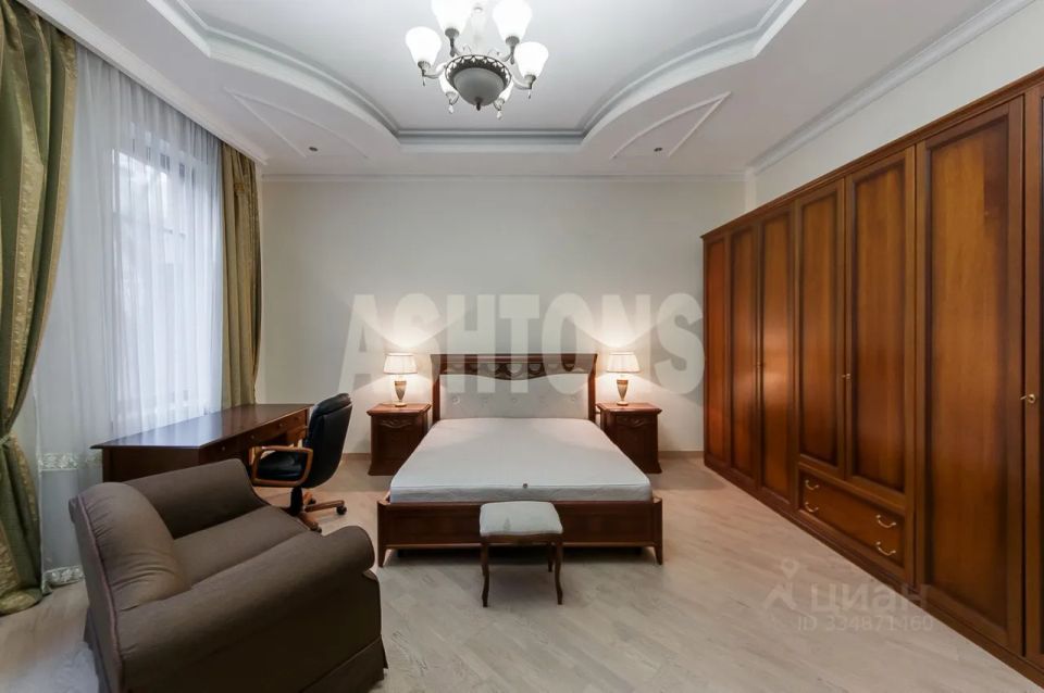 m. Arbatskaya: Apartment, 4-rooms