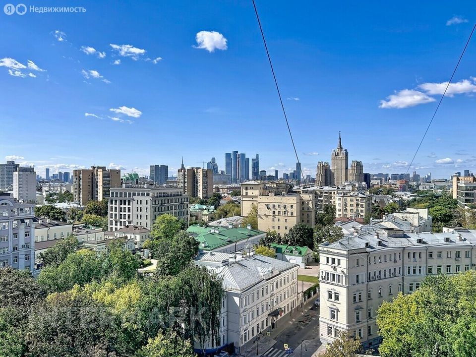 m. Arbatskaya: Apartment, 3-rooms